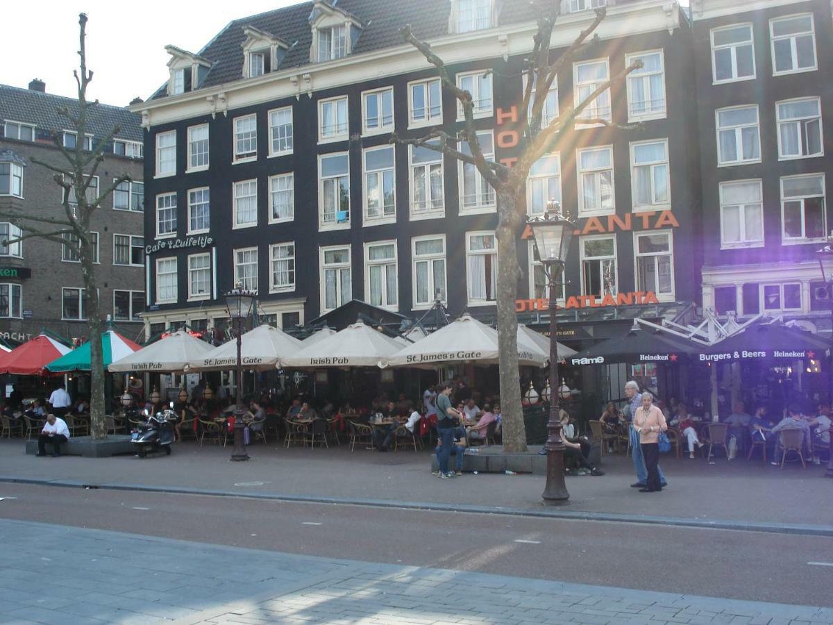 The Blue Stairs Bed & Breakfast Amsterdam Exterior photo